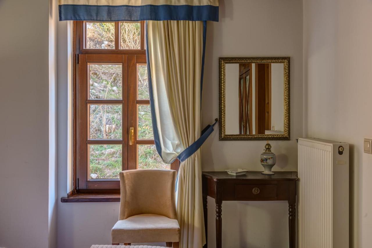 Hotel Arxontiko Krana Asprangeloi Esterno foto